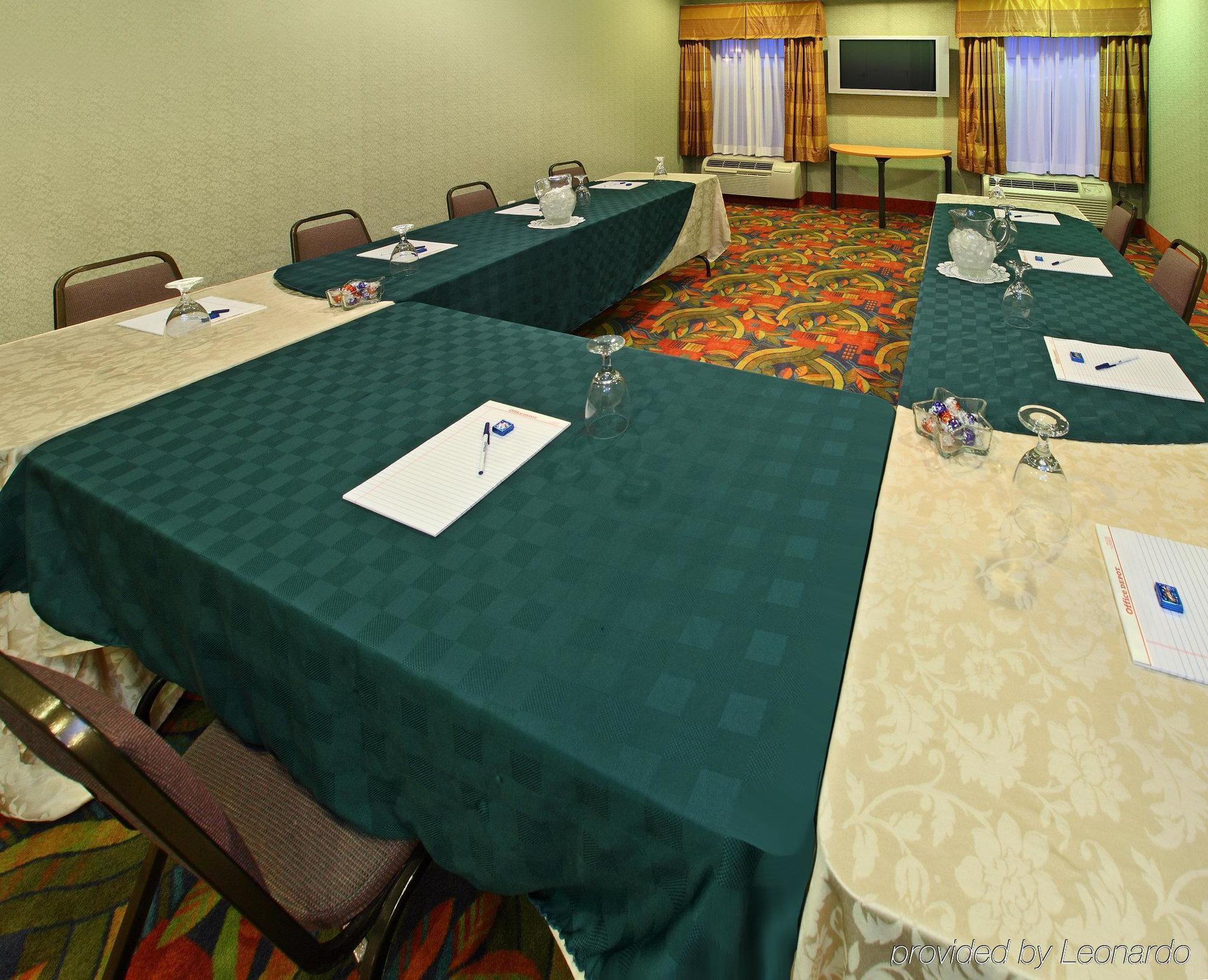 Holiday Inn Express Hotel & Suites North Little Rock, An Ihg Hotel Facilités photo